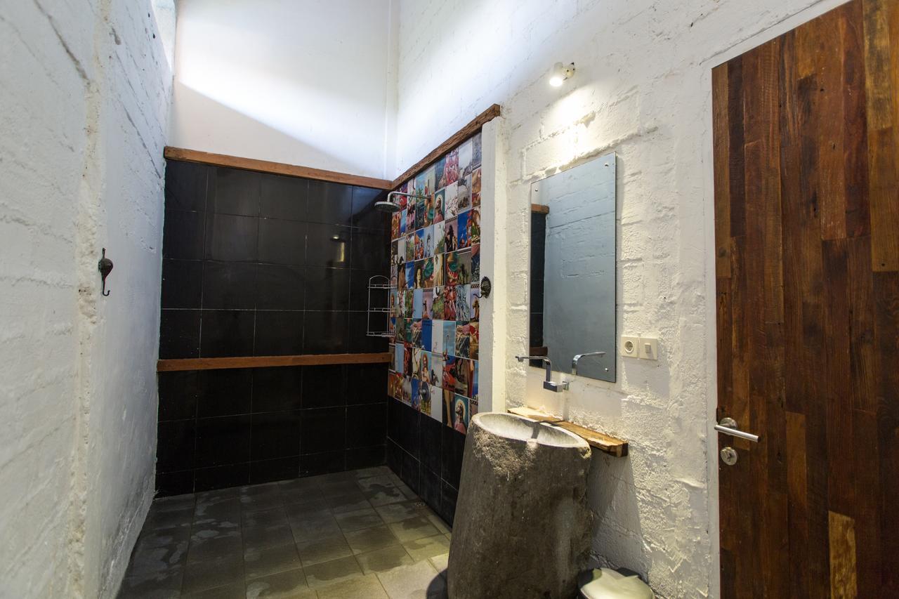 Takeoff Surf Camp & Hotel Canggu  Exterior photo