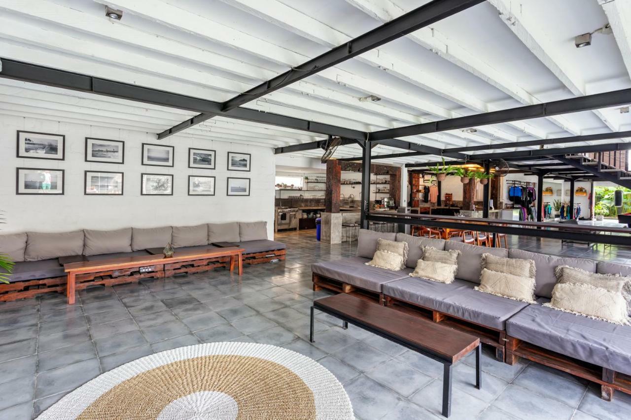Takeoff Surf Camp & Hotel Canggu  Exterior photo