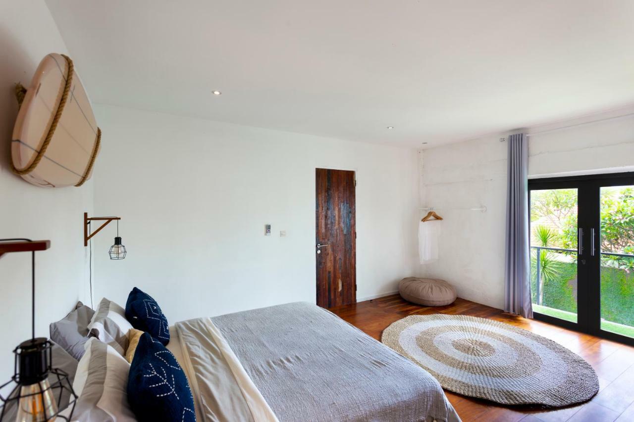 Takeoff Surf Camp & Hotel Canggu  Exterior photo